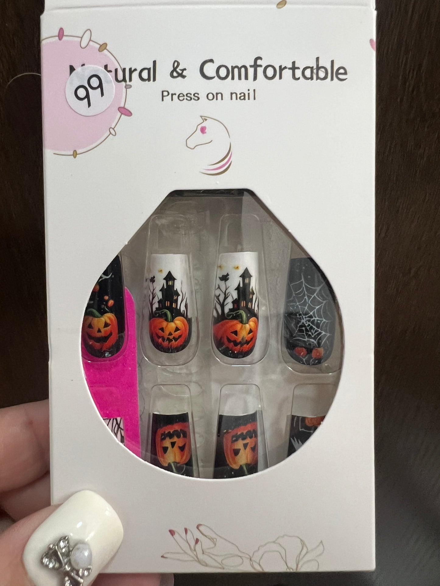 SEASONAL NAILS- HALLOWEEN EDITION