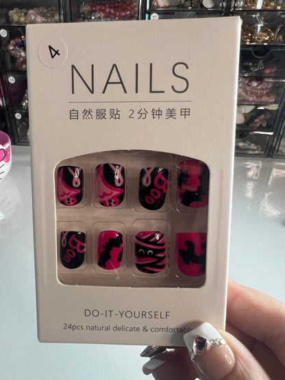 SEASONAL NAILS- HALLOWEEN EDITION