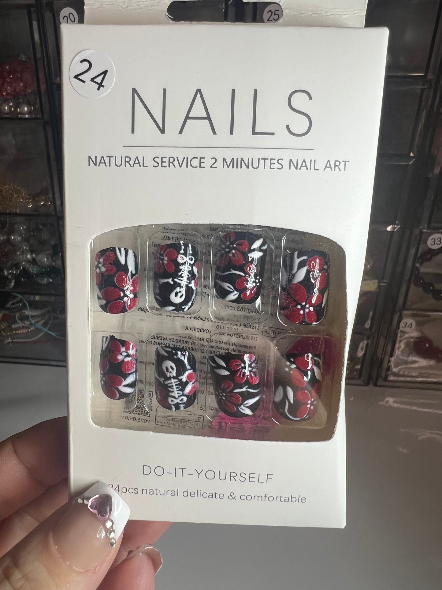 SEASONAL NAILS- HALLOWEEN EDITION