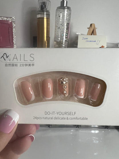 🧊 Numbered Mystery Nail – 1 Box Per Order