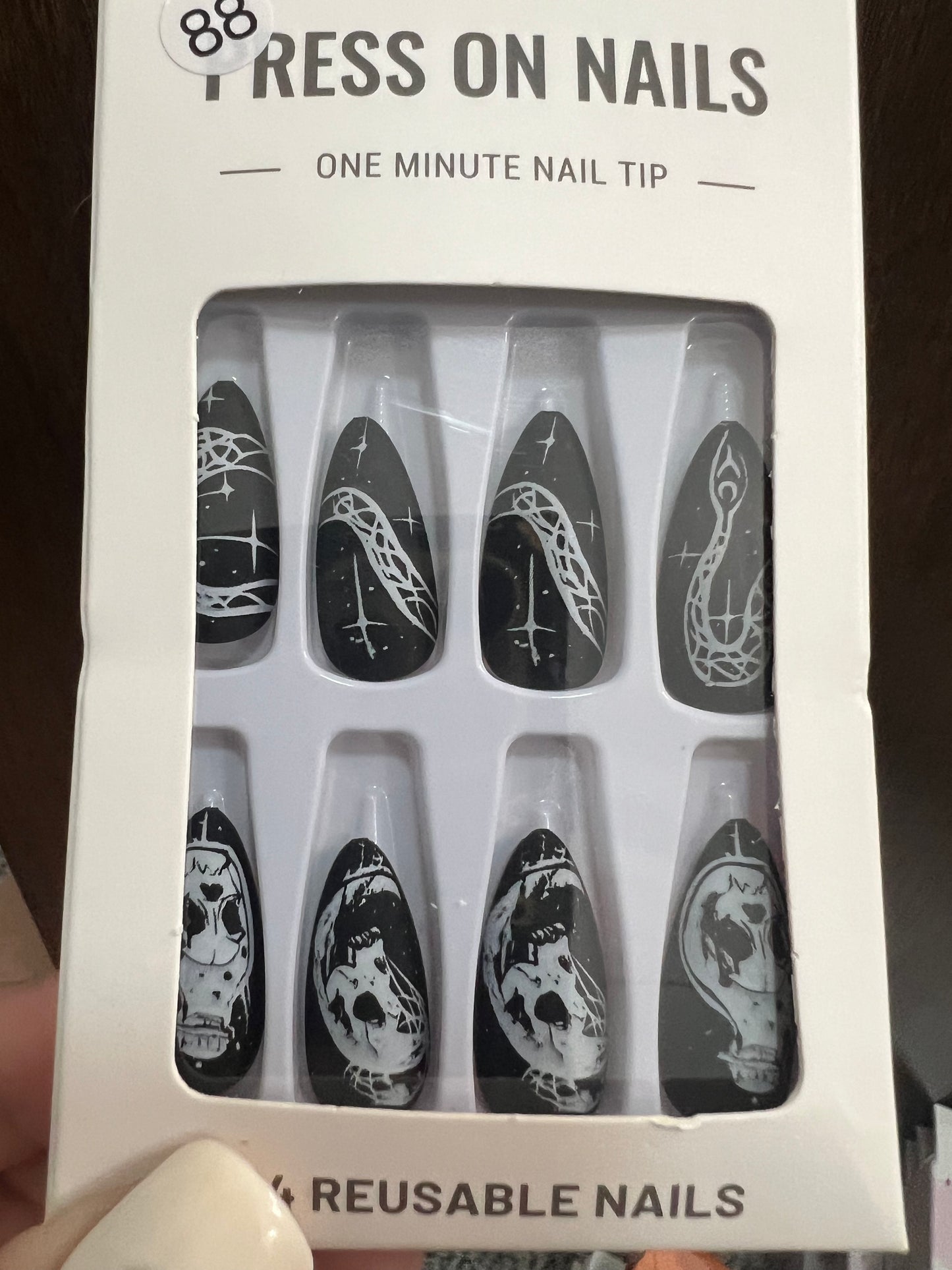 SEASONAL NAILS- HALLOWEEN EDITION