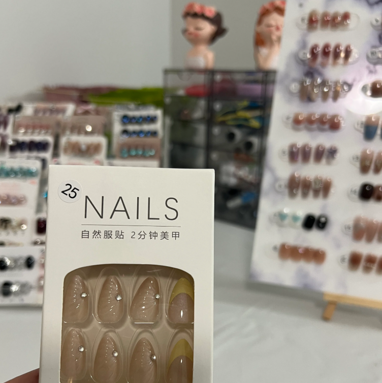 🧊 Numbered Mystery Nail – 1 Box Per Order