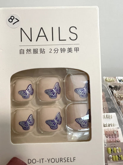 Toes