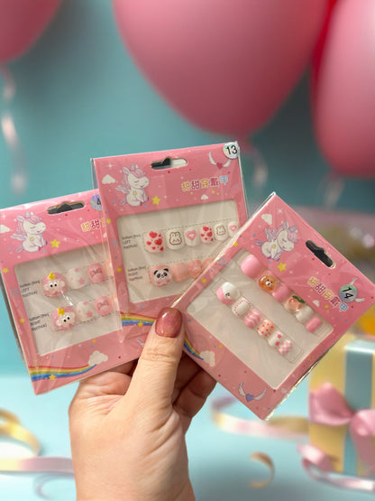 💜 Mini Mystery Nails – Ages 4 to 6 💜