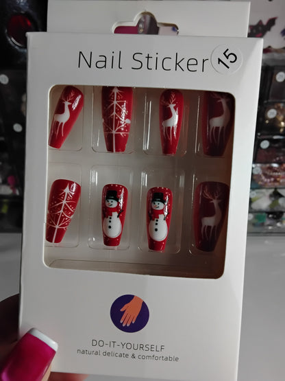 CHRISTMAS BOXED 24 NAILS WITH CUTIES
